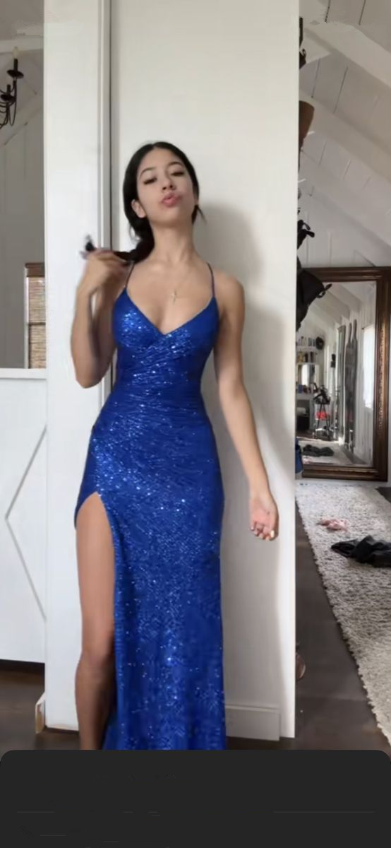 Elegant Blue V Neck Sequins Prom Dress With Split Y7316