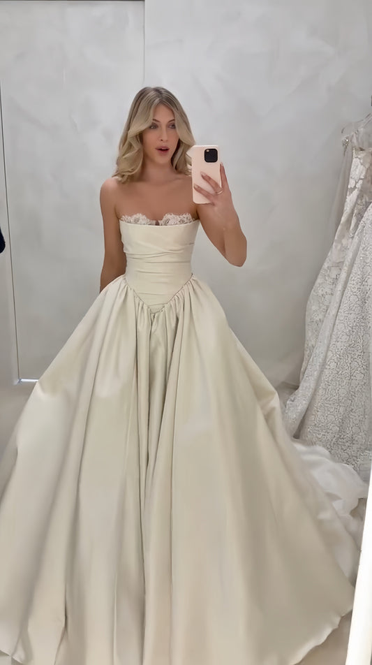 Ivory A-line Wedding Dresses Pleated Lace Bridal Dress,LTP4250