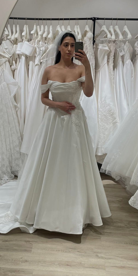 White Off The Shoulder Appliques Wedding Dresses A-Line Grace Bridal Dress,LTP4326