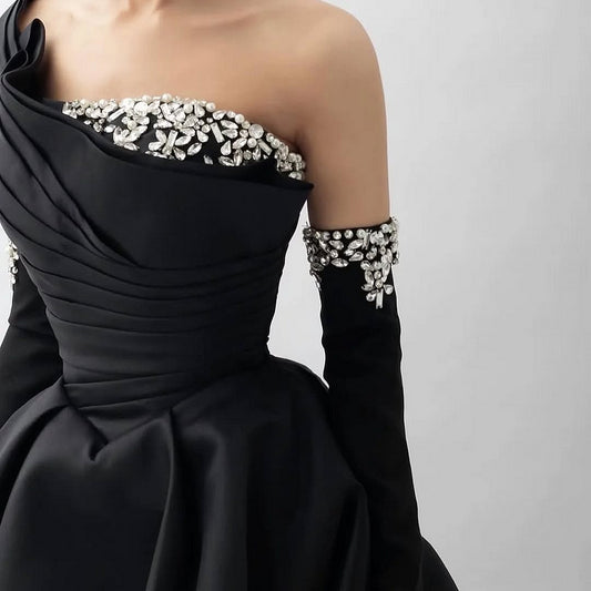 Elegant Black Asymmetric Prom Dress Empire with Rhinestone