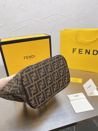 Fendi Sunshine Large Shopper Bag