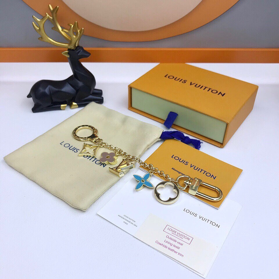 EN – Lux Keychains LUV 056