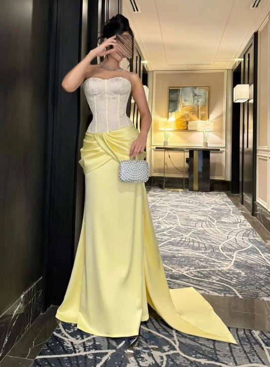 Gorgeous Yellow Strapless Sweetheart Mermaid Applique Prom Dress - liymcdress