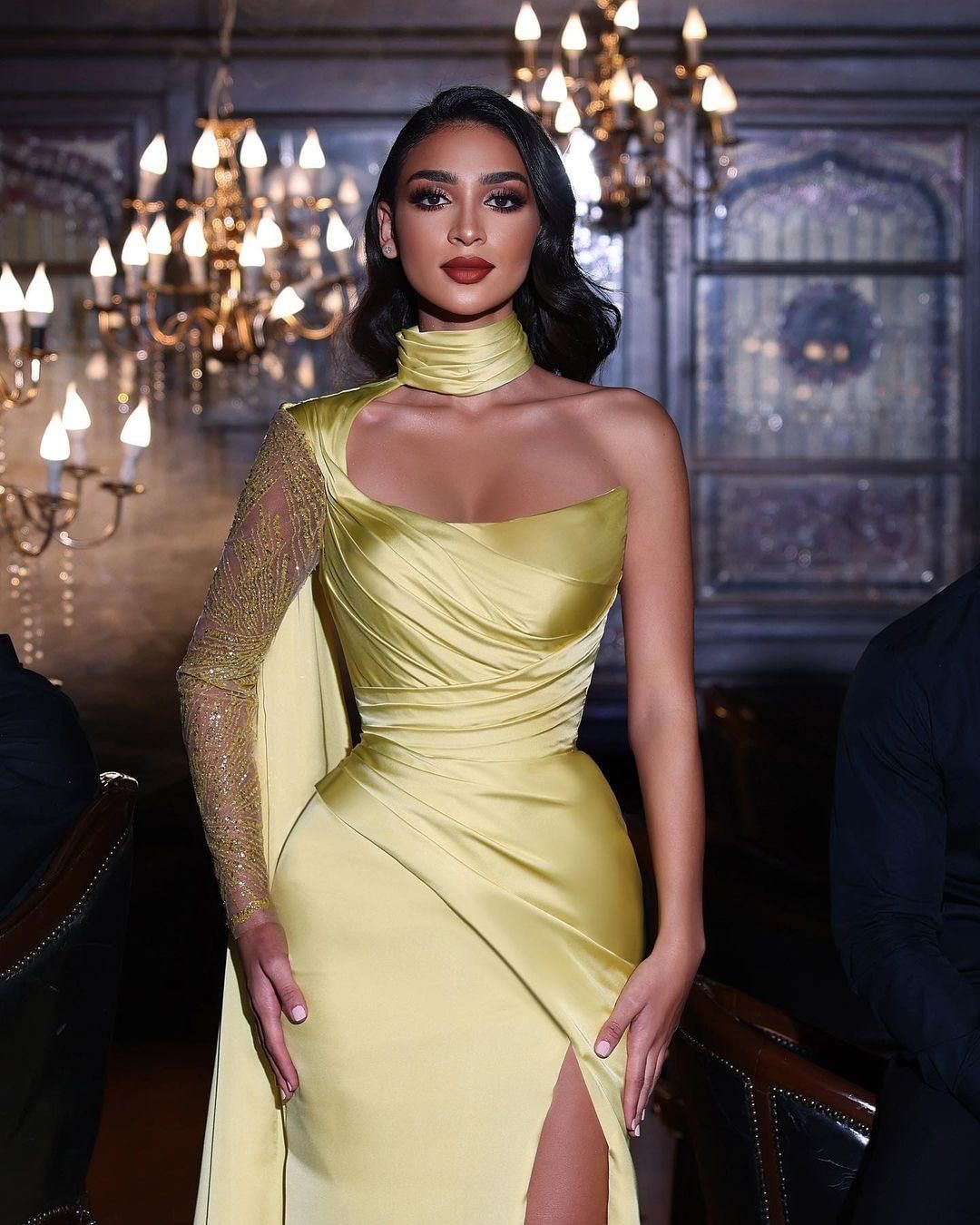 Chic Yellow One Shoulder Prom Dress Halter Neck Pleated High Split - liymcdress