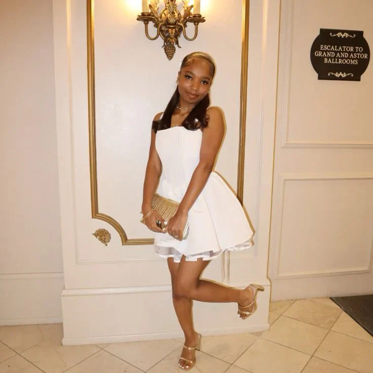 Cute A line Square Short White Formal 8th Grade Homecoming Dresses Middle School Short Cocktail Gowns Graduation Dress Hoco Outfits DH1891