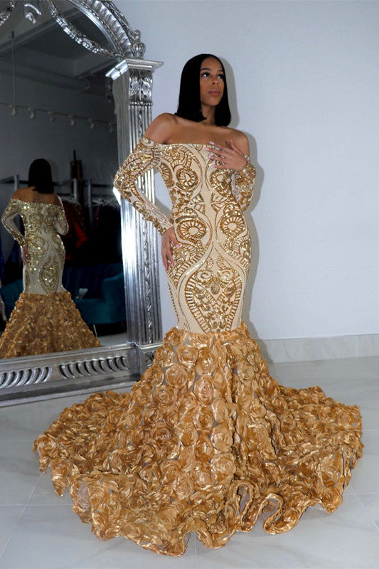Gold Off-shoulders Long Sleeveless Prom Dress Mermaid with Rose Applique
