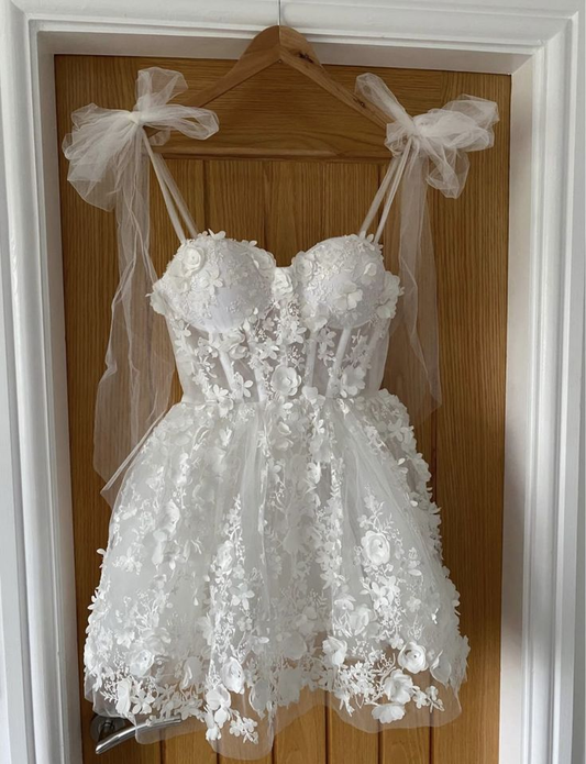Cute White Spaghetti Straps Lace Appliques Formal Homecoming Dress Birthday Outfits Y9351