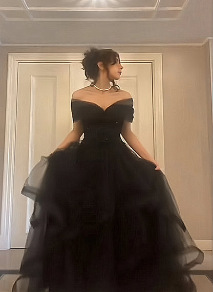 Black A-Line Tulle Prom Dress - Off Shoulder Evening Party Gown