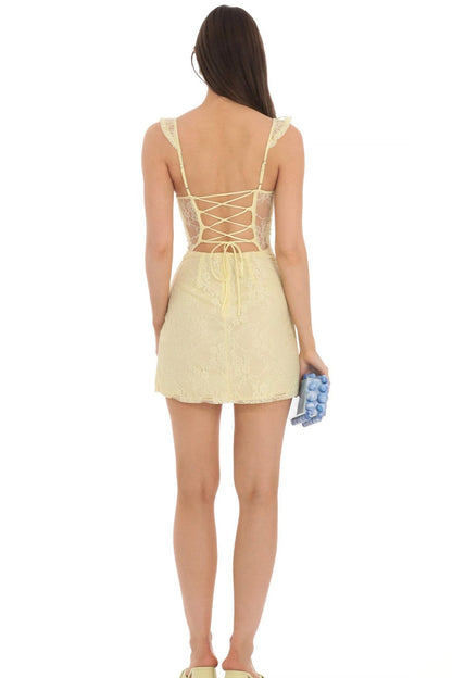 Charming Lace Bodycon Homecoming Dress with Spaghetti Straps and Side Slit