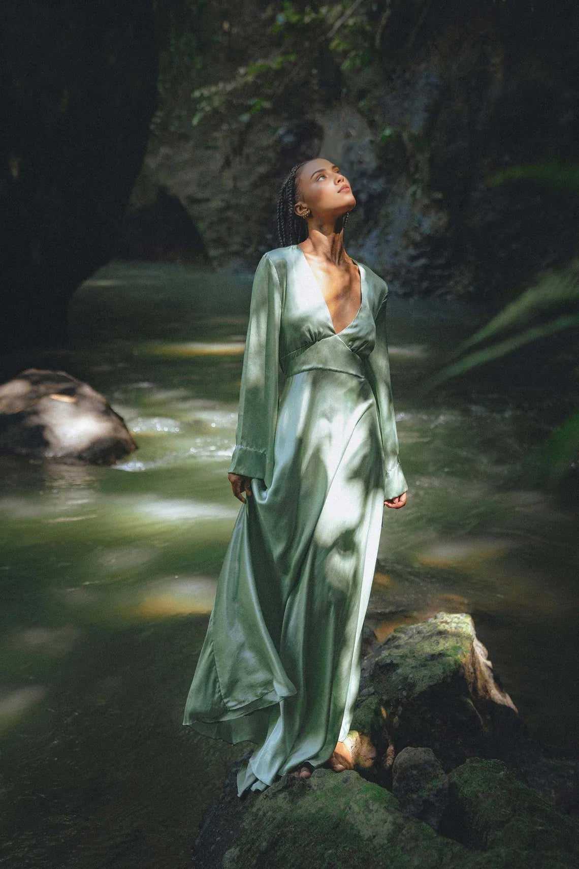 Deep V Neck Long Sleeves A-line Open Back Floor Length Simple Boho Bridesmaid Prom Party Dress