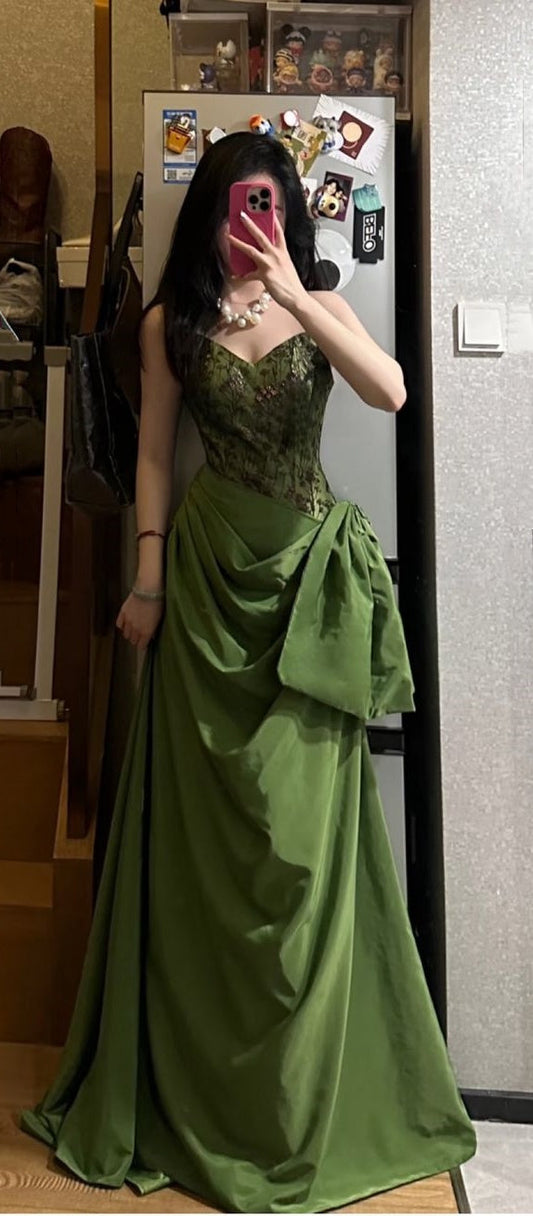 Elegant Green Appliques Prom Dresses Spaghetti Straps Senior School Event Dress,LTP4259