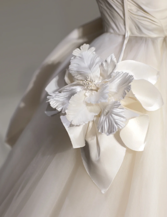 Elegant Satin Magnolia Tulle Splicing Fairy Floor-Length Wedding Dress P2879