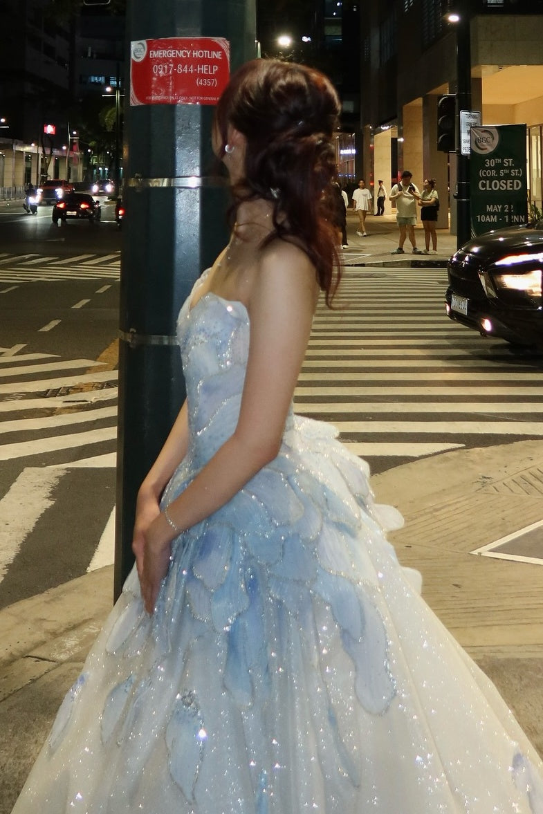 Princess A Line Sweetheart Light Blue Long Prom Dress with Beading