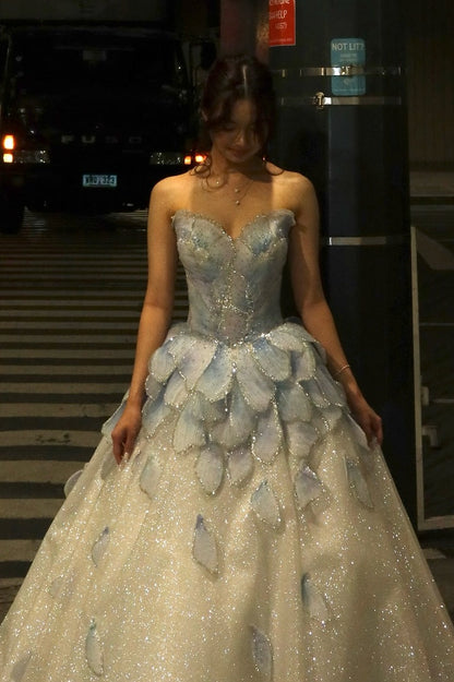 Princess A Line Sweetheart Light Blue Long Prom Dress with Beading