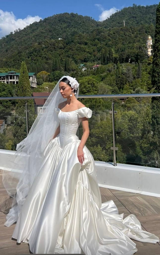 Princess White Ivory Wedding Dresses Sparkle Satin Wedding Ball Gown Long Bridal Dress,LTP4251