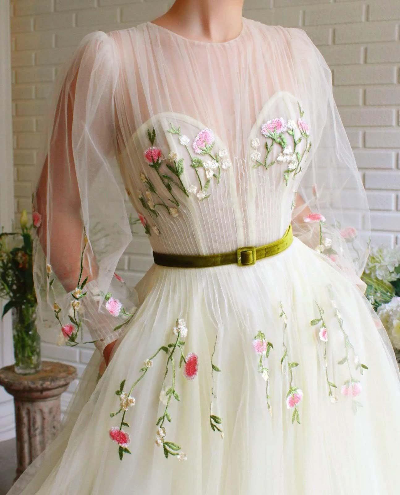 A-line Long Sleeves Tulle Yellow Prom Dress With Embroidery PSK148