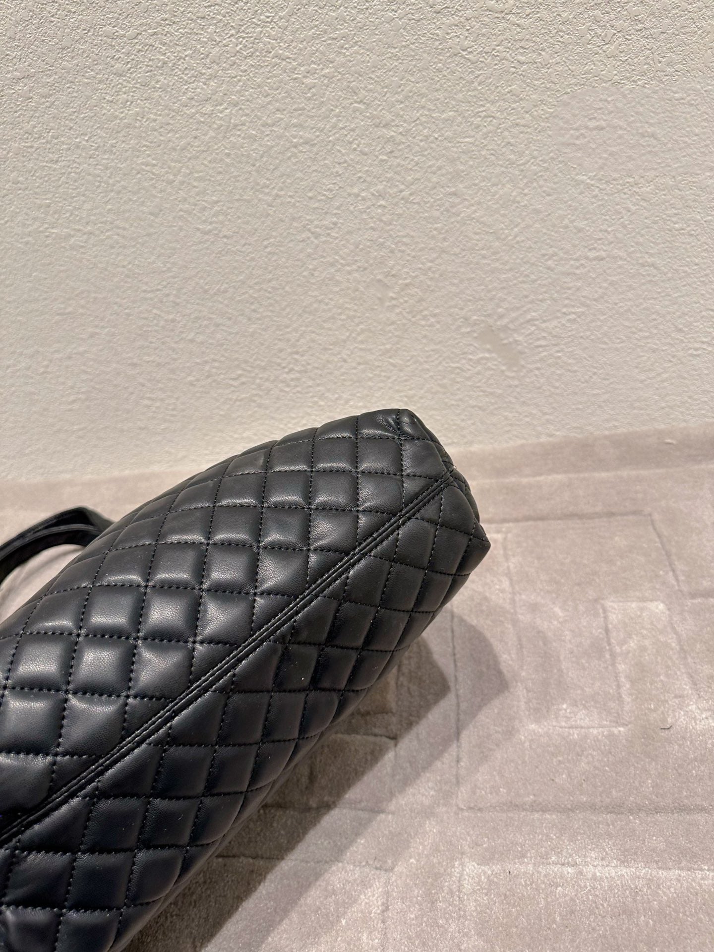 Women Saint Laurent Icare Maxi Shopping Bag In Quilted