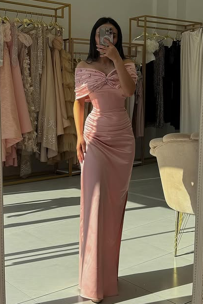 Blushing Pink Off-the-Shoulder Pleated Mermaid Prom Dress with Rhinestone - liymcdress