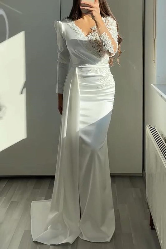 Burgundy Long Sleeve V-Neck Prom Dress Mermaid Pleated with Applique