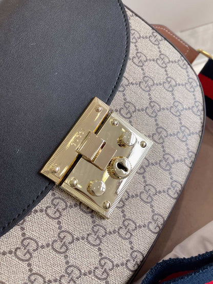Gucci Padlock Medium