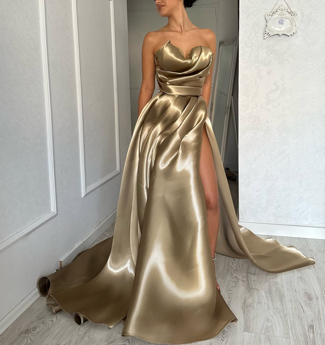 Glamorous Gold Strapless Sweetheart Prom Dress with Split - liymcdress