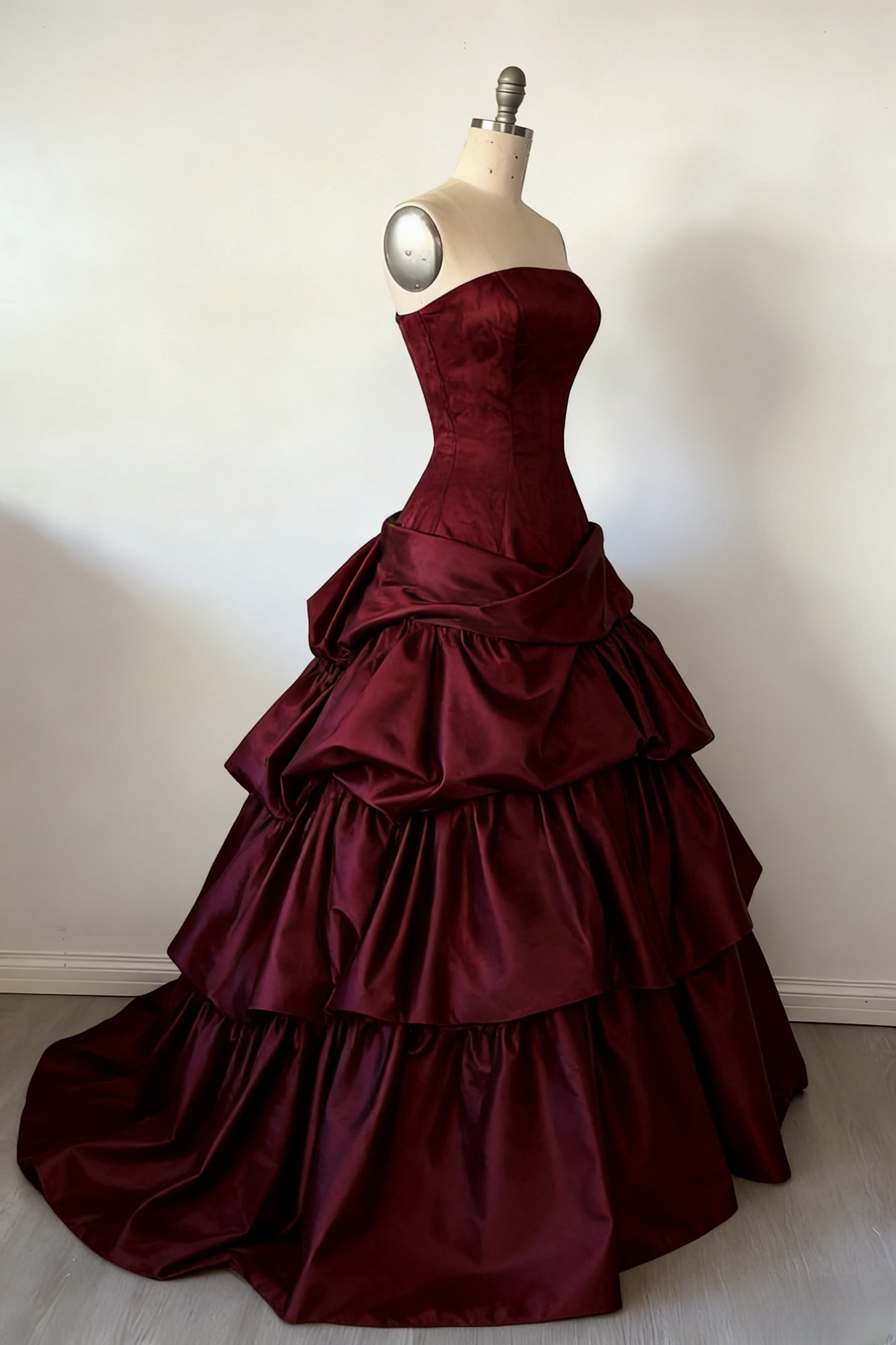 Gorgeous A-Line Burgundy Prom Dress Satin Strapless  Long Evening Dress Sleeveless Birthday Dress ED06451