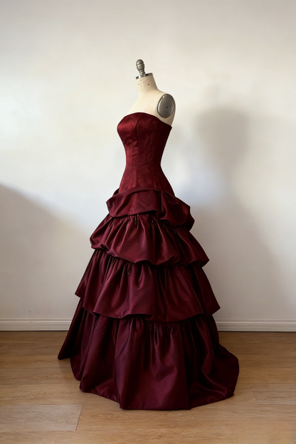 Gorgeous A-Line Burgundy Prom Dress Satin Strapless  Long Evening Dress Sleeveless Birthday Dress ED06451