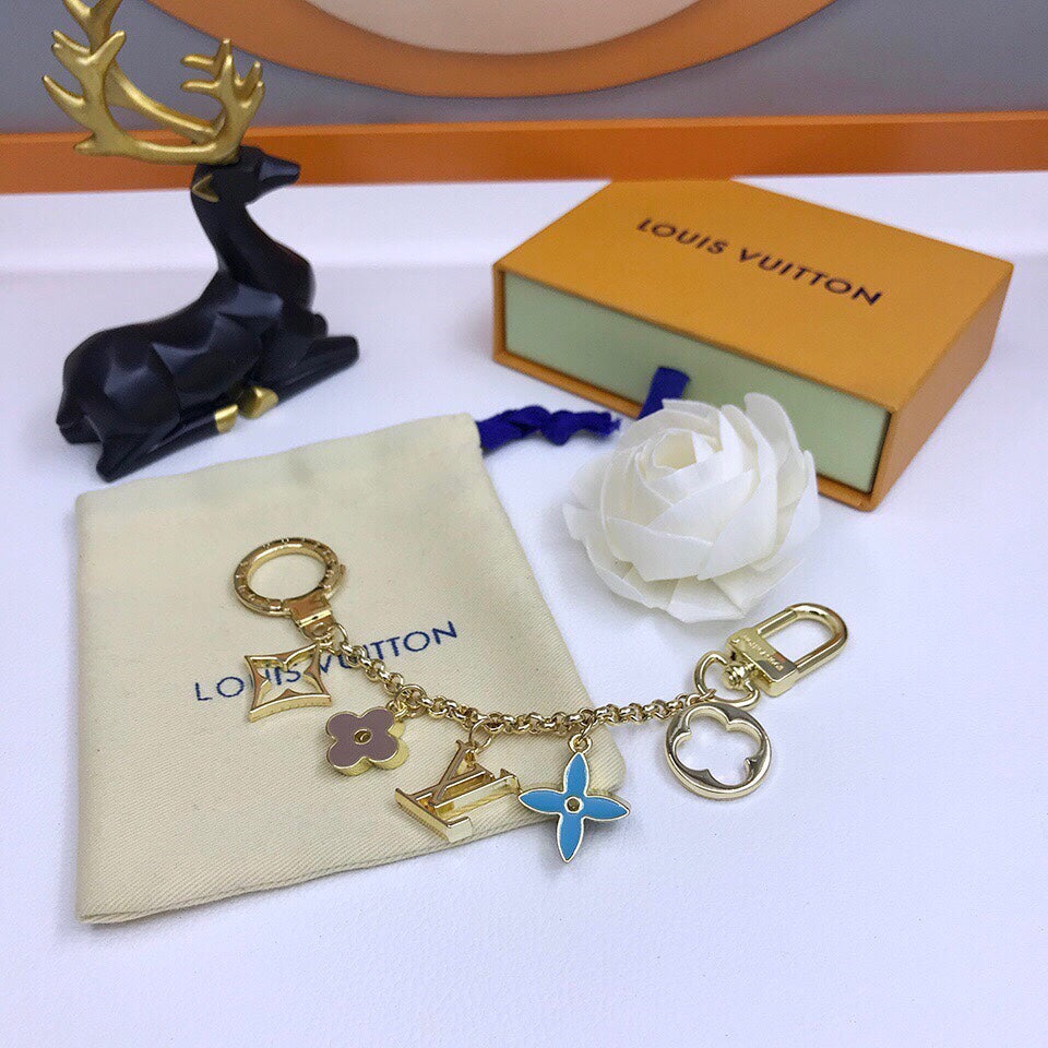 EN – Lux Keychains LUV 056