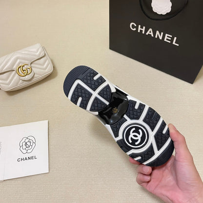 Luxury  Sneaker  CHL 056