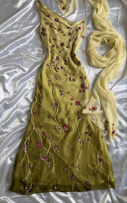Yellow Green Gorgeous Exquisite Vintage Embroidered Spaghetti Strap Long Ball Gown Prom Dress Evening Gown